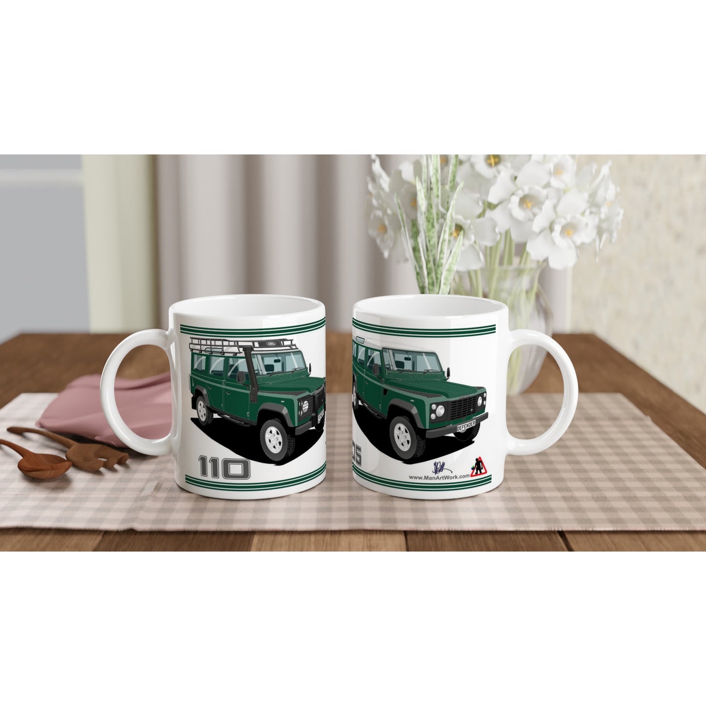 Land Rover Defender 110 TD5 12 seater in Green Art Mug