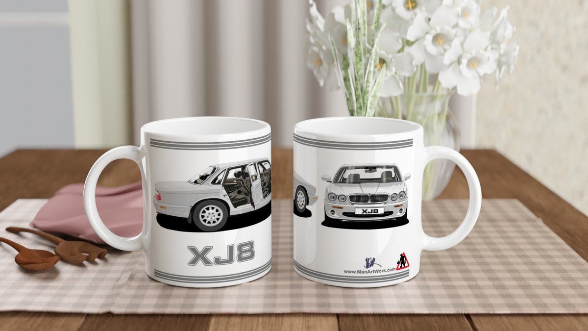 Jaguar XJ8 in Silver Art Mug