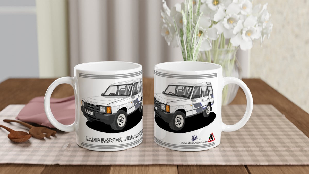 Land Rover Discovery Mk1 in White Art Mug