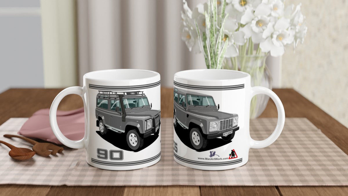 Land Rover Defender 90 TD5 7 seater in Grey  Art Mug