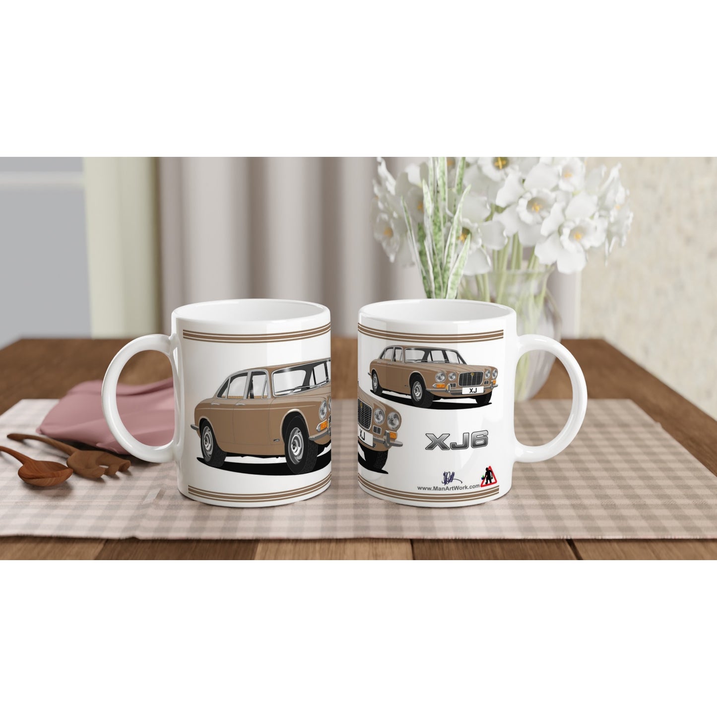 Jaguar XJ6 Mk1 in Brown Art Mug