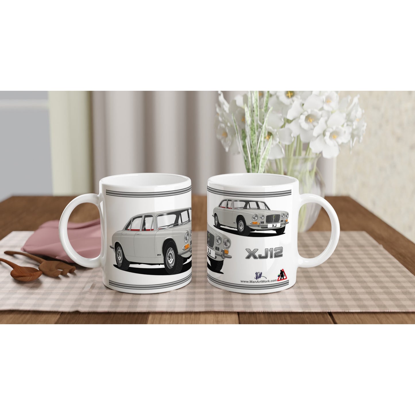 Jaguar XJ12 Mk1 in Grey Art Mug
